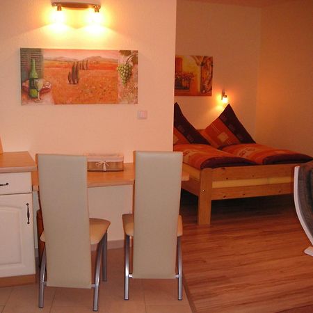 Flensburg Ferienwohnungen Apartment 1 Екстер'єр фото