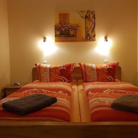 Flensburg Ferienwohnungen Apartment 1 Екстер'єр фото